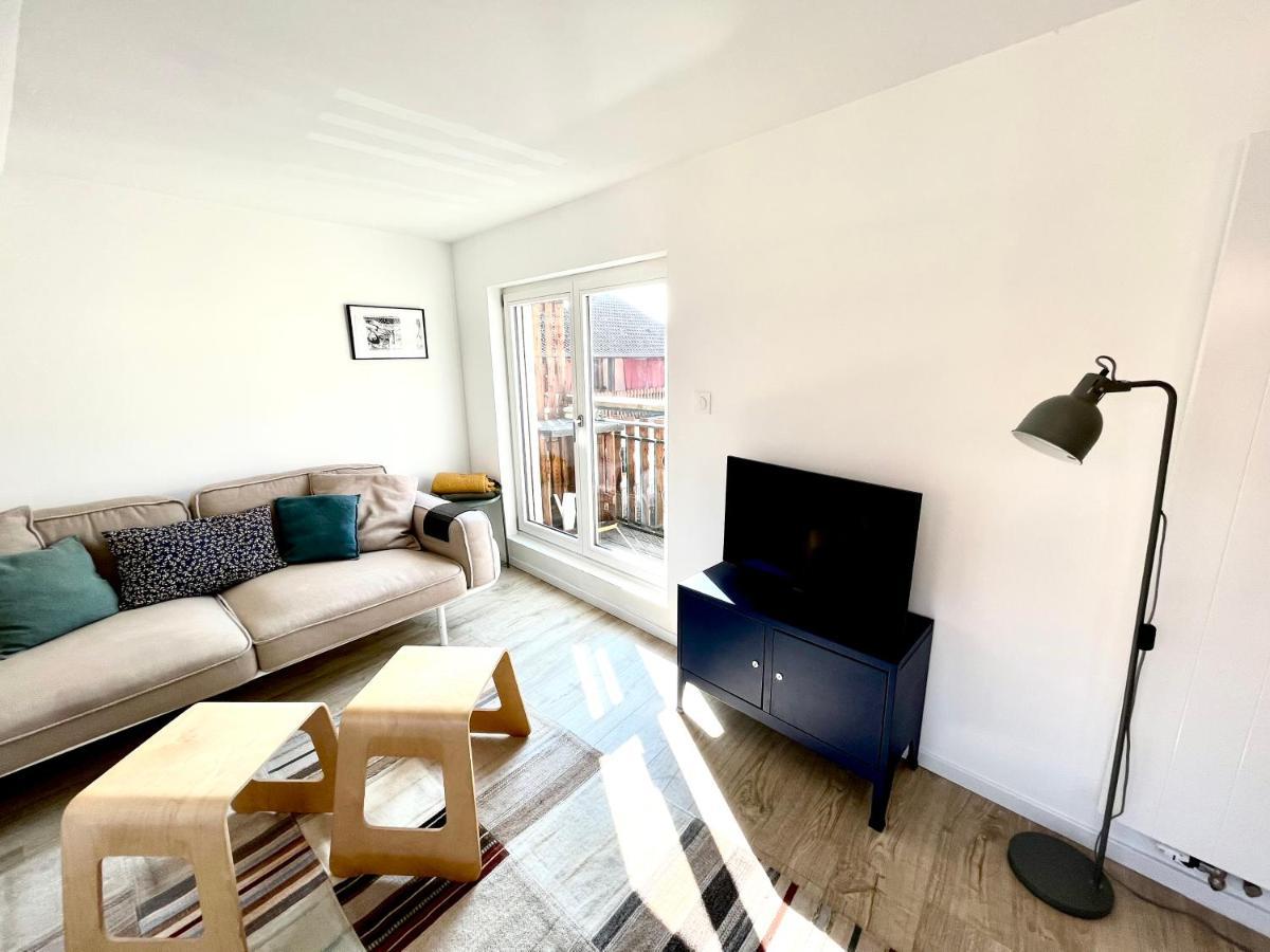 Sous Les Toits Avec Garage Et Terrasse A Ribeauville Exterior foto